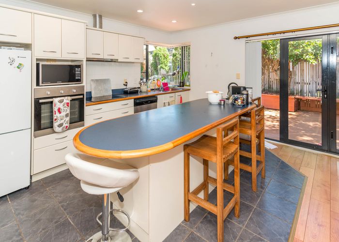  at 24 Bluebird Crescent, Unsworth Heights, Auckland