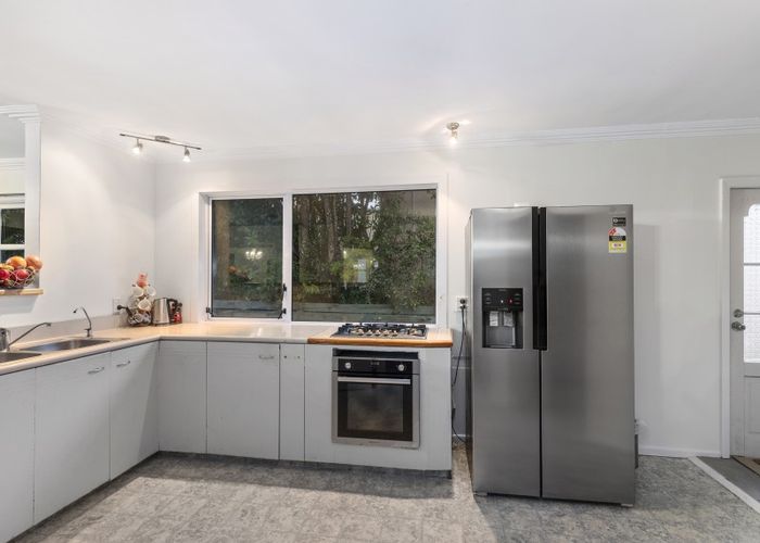  at 15 Stanley Street, Wainuiomata, Lower Hutt