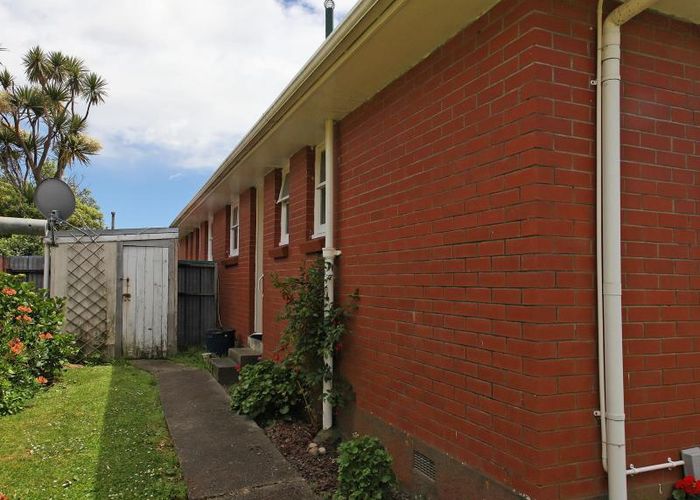  at 2/9 Konini Street, Wainuiomata, Lower Hutt