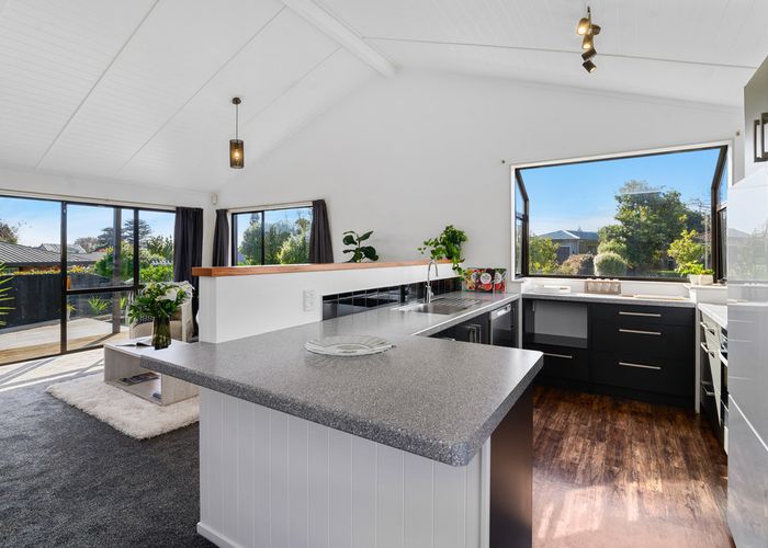  at 11 Westminster Drive, Owhata, Rotorua