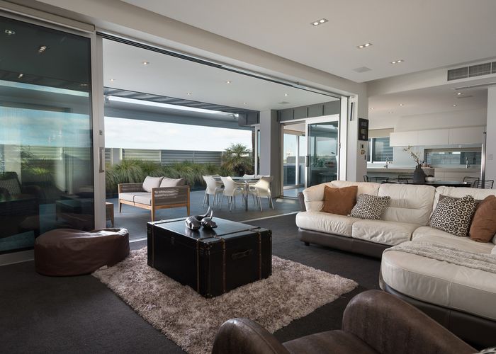  at 1/64 Harbour Drive, Otumoetai, Tauranga
