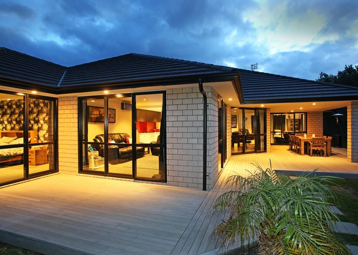  at 44 Searle Drive, Patumahoe, Pukekohe