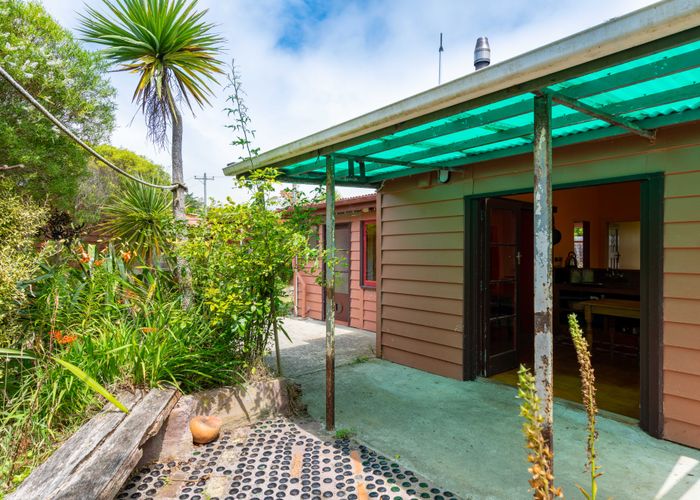 at 35 Mihiwaka Road, Long Beach, Port Chalmers