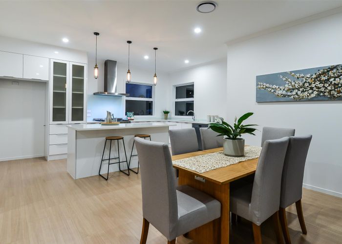  at 85 Cumberland Drive, Flagstaff, Hamilton