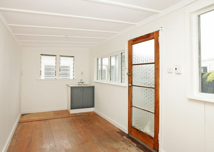  at 1 Kenwyn Terrace, Newtown, Wellington