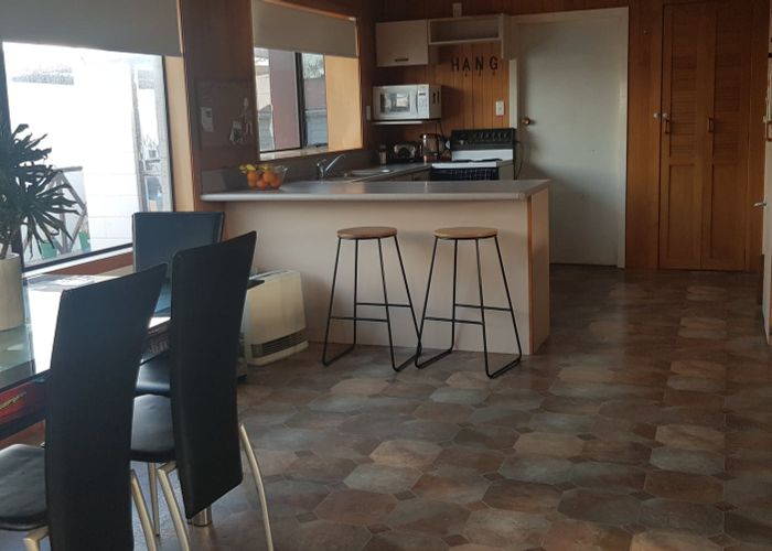  at 10 Emlyn Place, Avondale, Christchurch