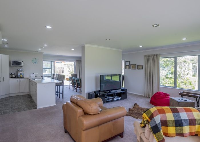  at 38 Rua Avenue, Waitarere Beach, Levin