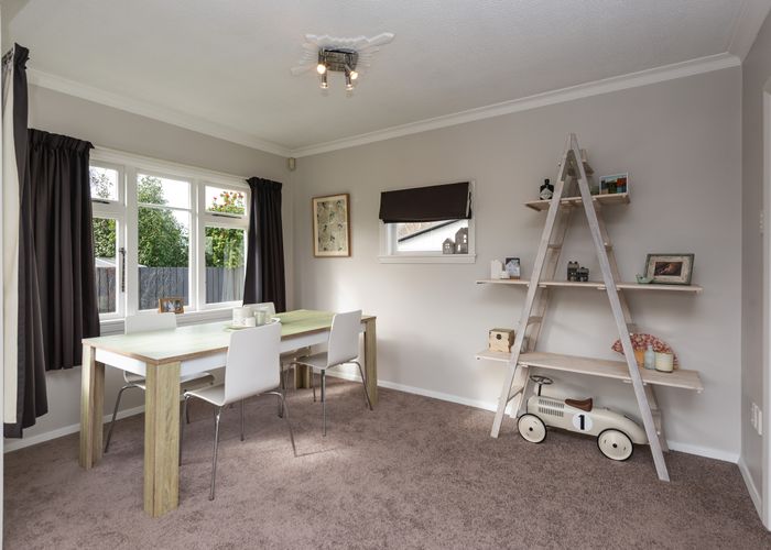  at 220 Knowles Street, St Albans, Christchurch