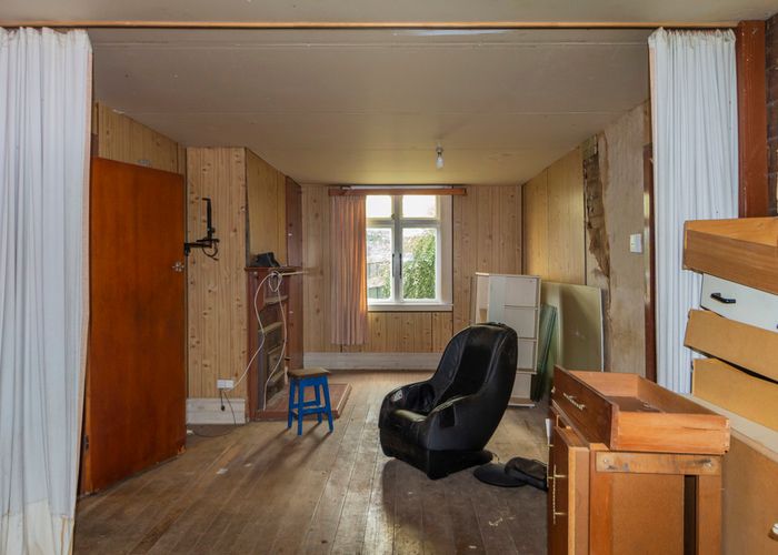  at 27 Main Road, Maheno