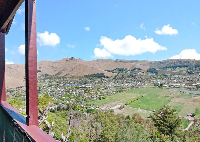  at 186 Major Hornbrook Road, Mount Pleasant, Christchurch
