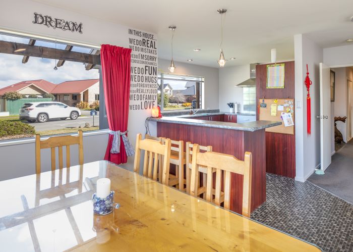  at 2 Evergreen Place, Parklands, Christchurch