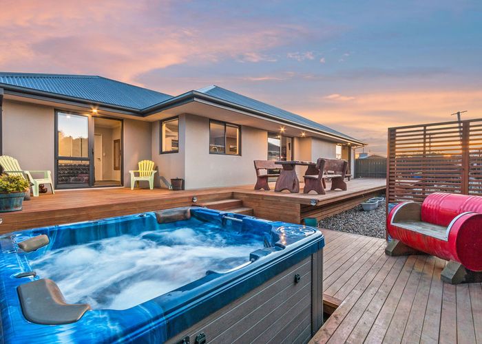  at 15 Malta Crescent, South New Brighton, Christchurch