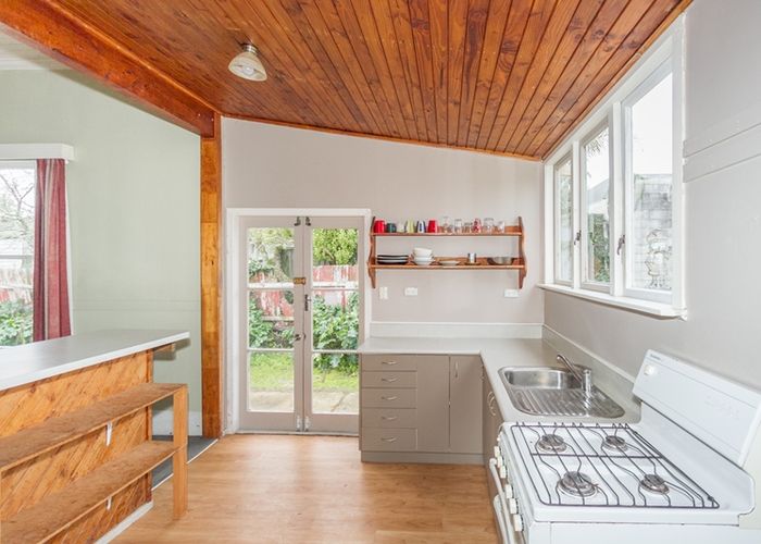  at 31 Seddon Road, Hamilton