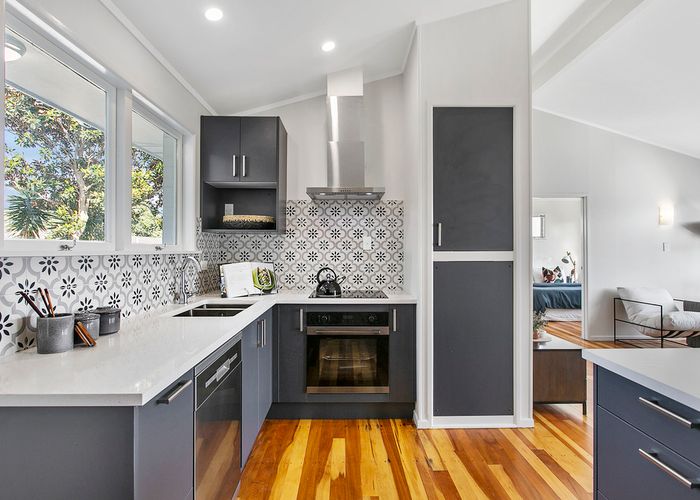  at 1/2 Hinau Street, New Lynn, Auckland