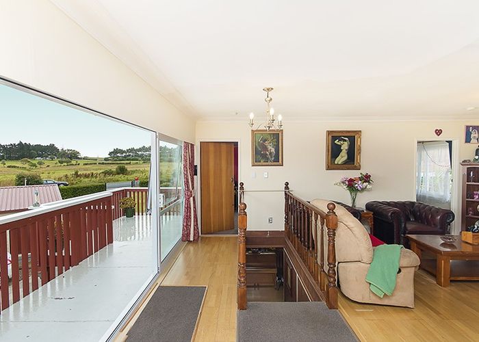  at 18 Beach Road, Waiuku