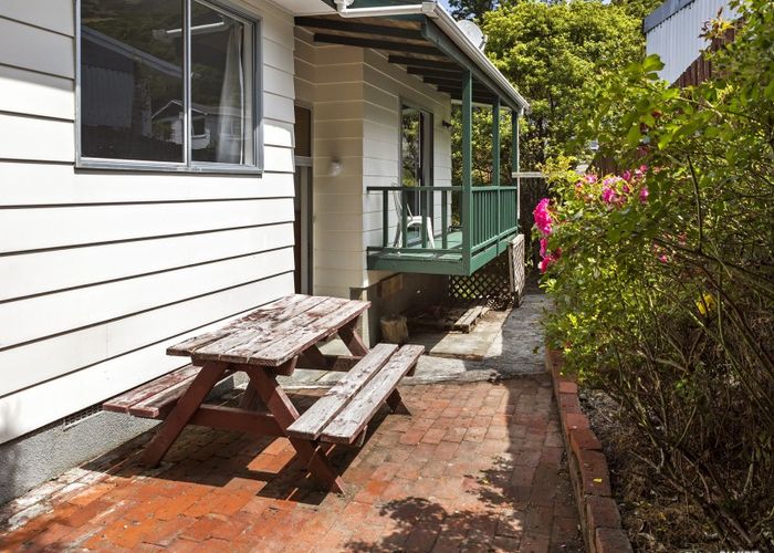  at 102 Awarua Street, Ngaio, Wellington