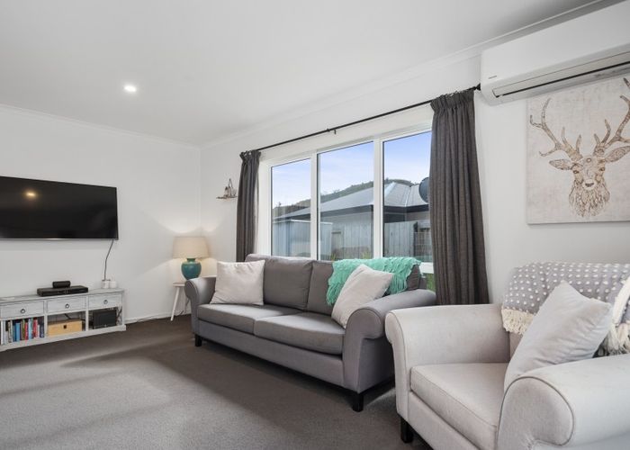  at 275 Lakes Boulevard, Pyes Pa, Tauranga