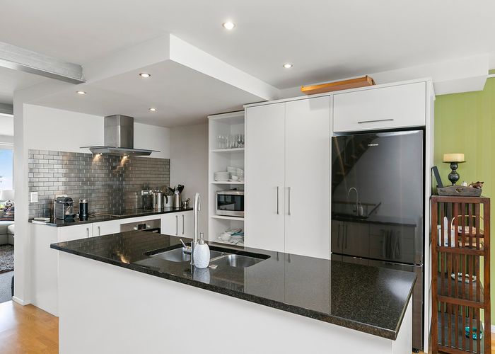  at 3/142 Onslow Road, Khandallah, Wellington