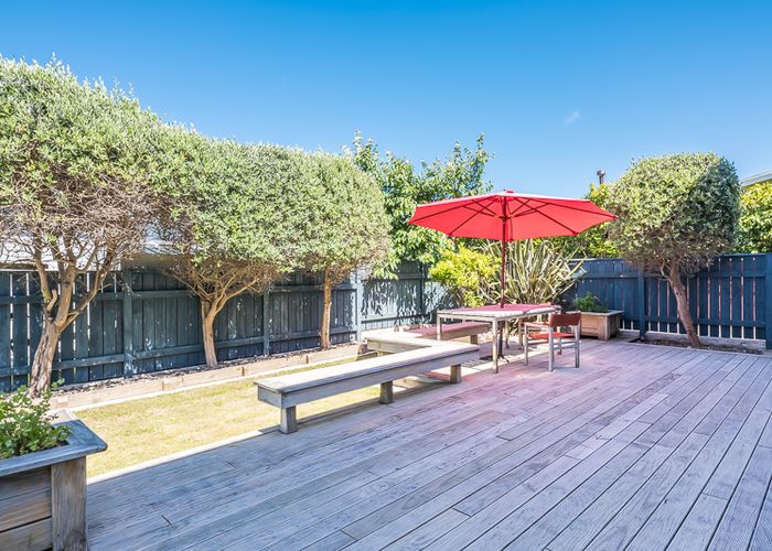  at 12 Vaucluse Avenue, Paraparaumu Beach, Paraparaumu