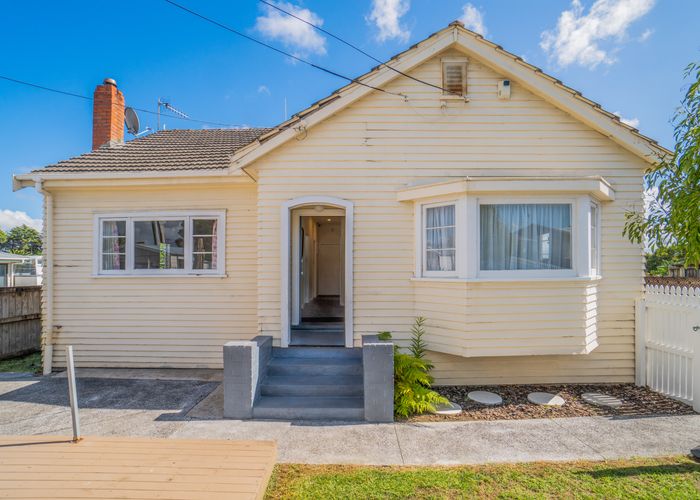  at 6 Ballarat Street, Ellerslie, Auckland