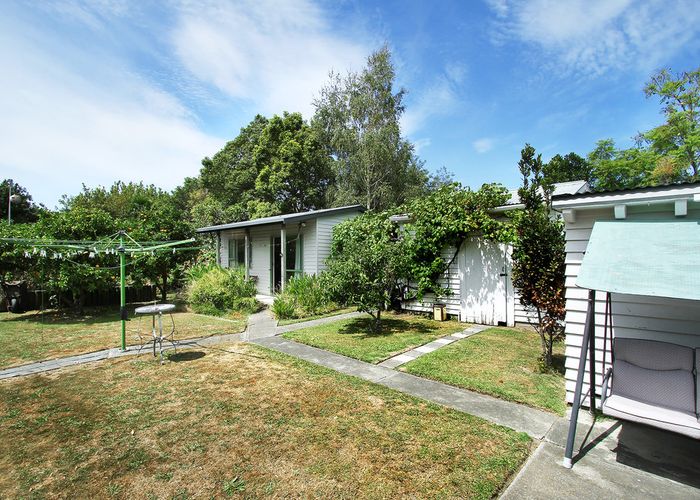  at 16 Petane Road, Bay View, Napier