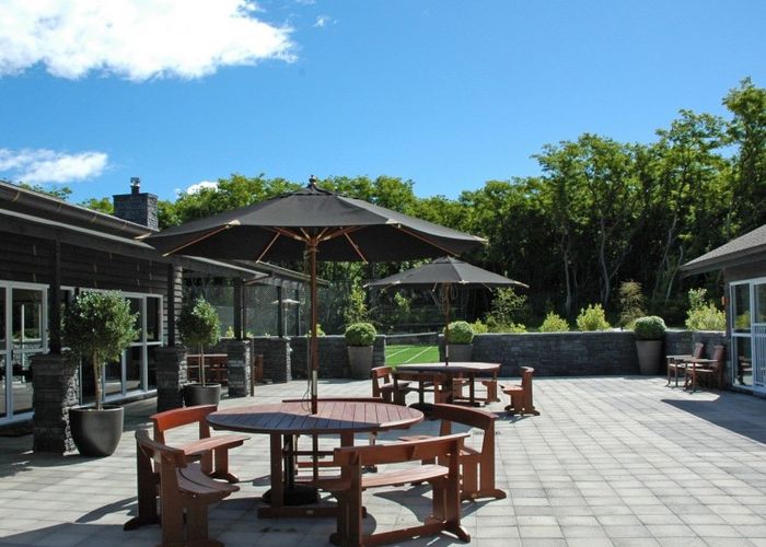  at 73 Parawera Drive, Acacia Bay, Taupo