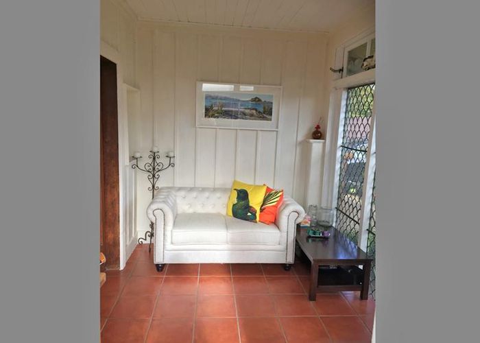  at 5 Princes Avenue, Mount Roskill, Auckland