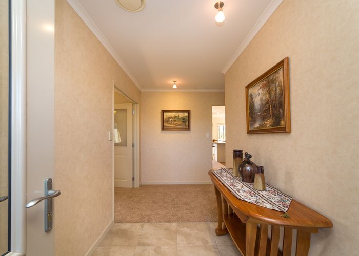 at 48 Cashmere Drive, Fitzherbert, Palmerston North