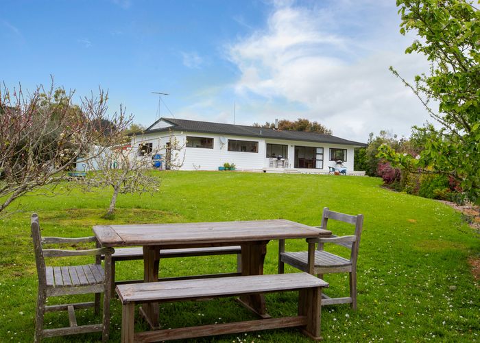  at 869 Woodcocks Road, Kaipara Flats, Warkworth