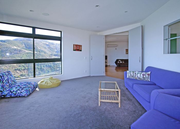  at 24 Welland Place, Island Bay, Wellington