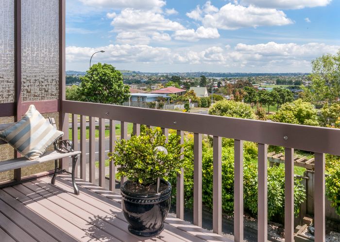 at 1/70 Highland Park Drive, Highland Park, Auckland