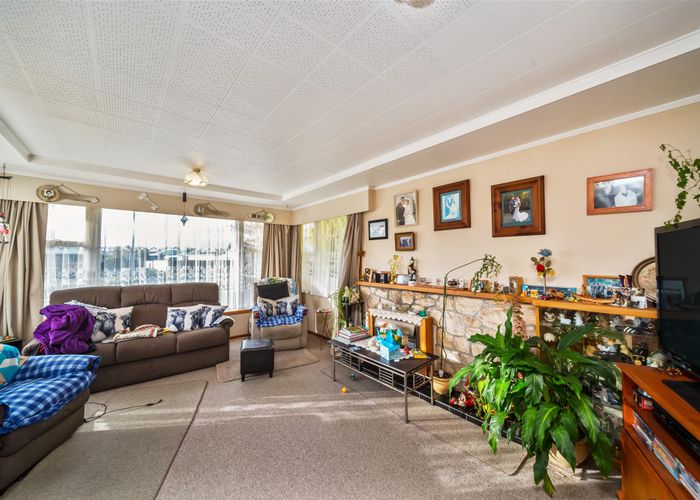  at 295 South Road, Hawera
