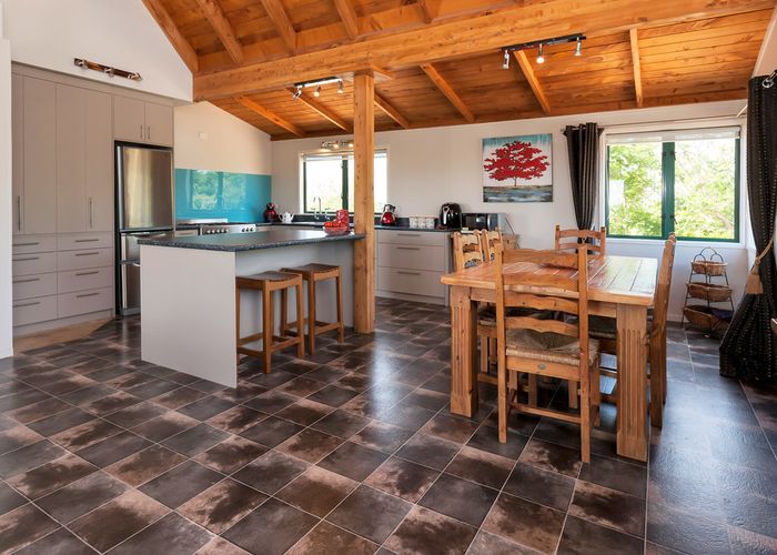  at 348 Owhiwa Road, Onerahi