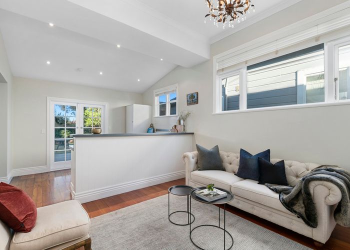  at 422 Jackson Street, Petone, Lower Hutt