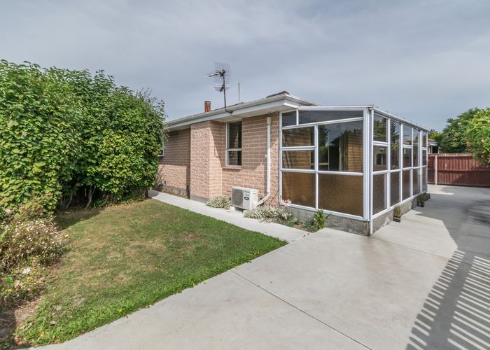  at 1//2 WESTMORLAND PLACE, Bishopdale, Christchurch
