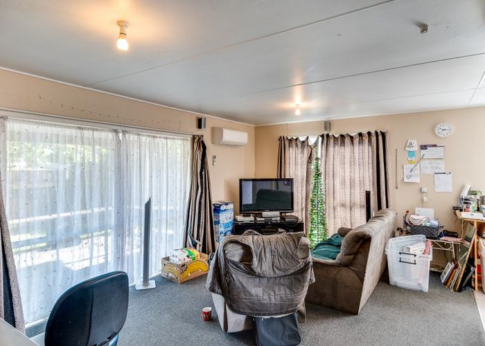  at 39 Diaz Drive, Flaxmere, Hastings