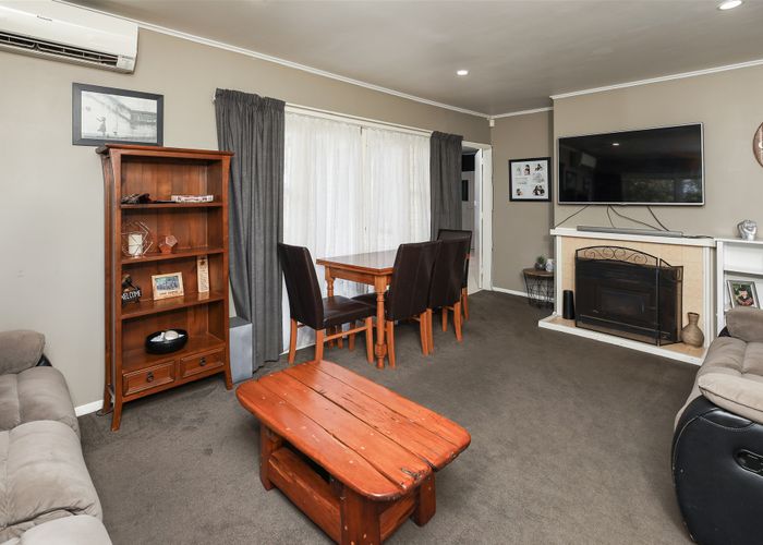  at 24 Aberfoyle Street, Dinsdale, Hamilton