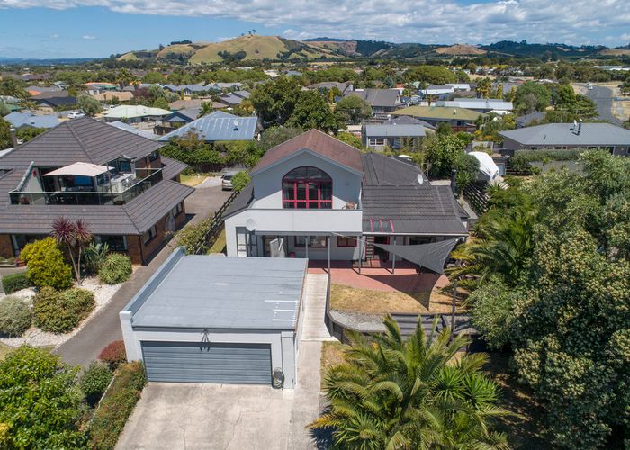  at 100 Dickson Road, Papamoa Beach, Papamoa