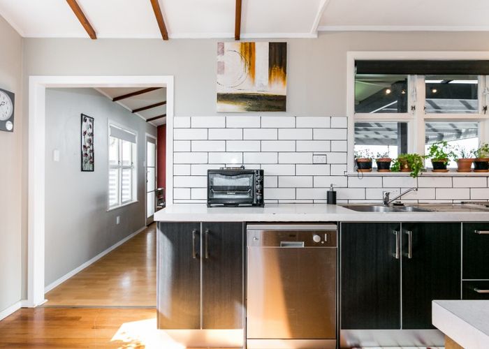  at 17 Winchester Place, Tamatea, Napier