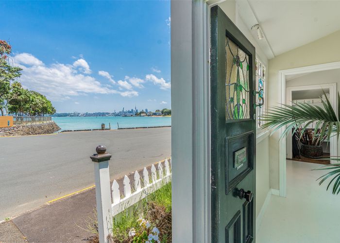  at 62 King Edward Parade, Devonport, Auckland