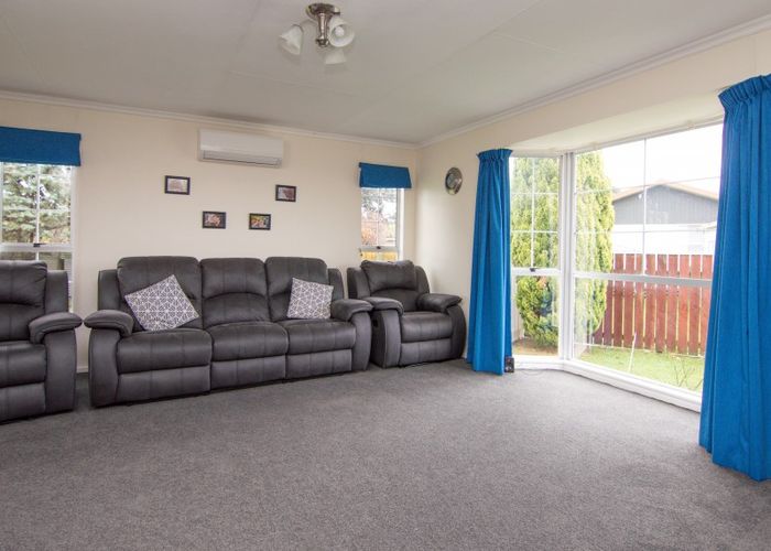 Free property data for 18 Wills Crescent, Ashhurst homes.co.nz