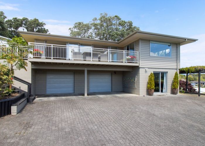  at 22 Moana Drive, Katikati