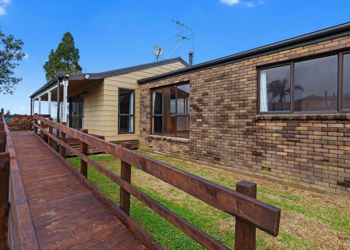  at 17 East Bank Road, Thornton, Whakatane