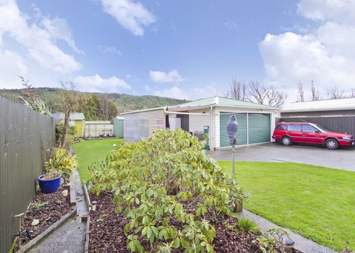  at 17 Moohan Street, Wainuiomata, Lower Hutt