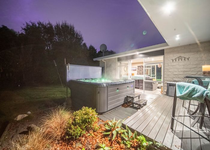  at 19A Kingham Place, Avonhead, Christchurch