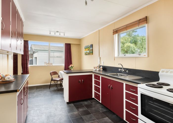  at 27 Stuart Street, Blenheim