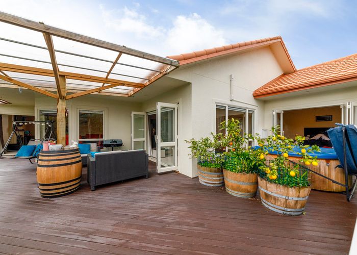  at 15 Sycamore Crescent, Fitzherbert, Palmerston North