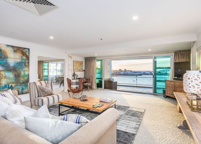  at 35/143 Quay Street, Auckland Central, Auckland