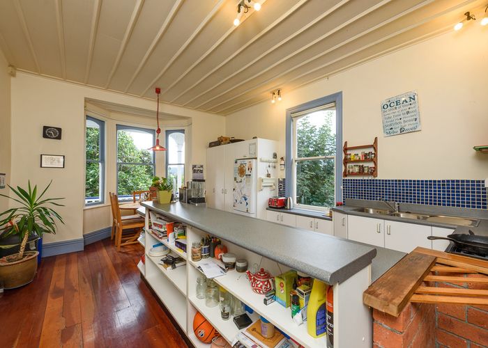 at 19 Devon Street, Aro Valley, Wellington
