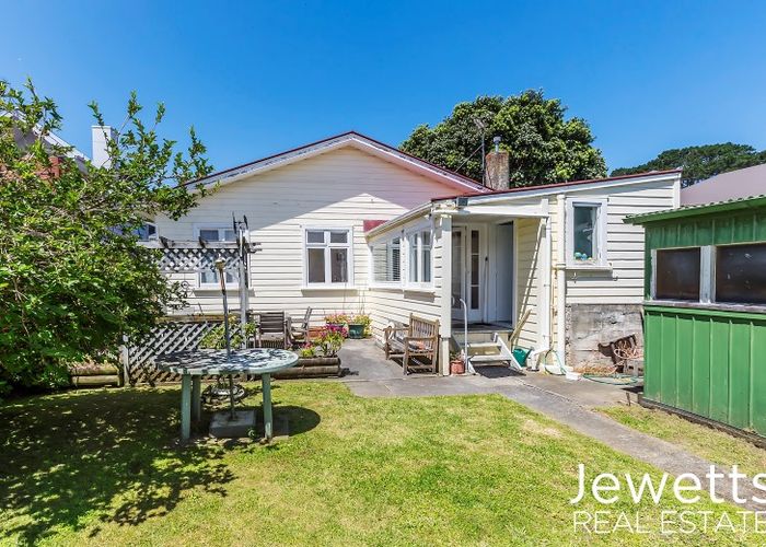  at 59 Darlington Road, Miramar, Wellington